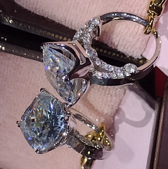 JC Engagement Couture Style! Yes we Courrierd 1 to Regis Hotel NYC, NWT - Picture 3 of 13